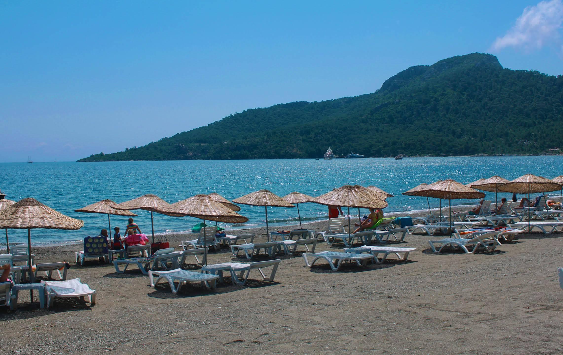 Verano Beach Hotel 이크멜러 외부 사진
